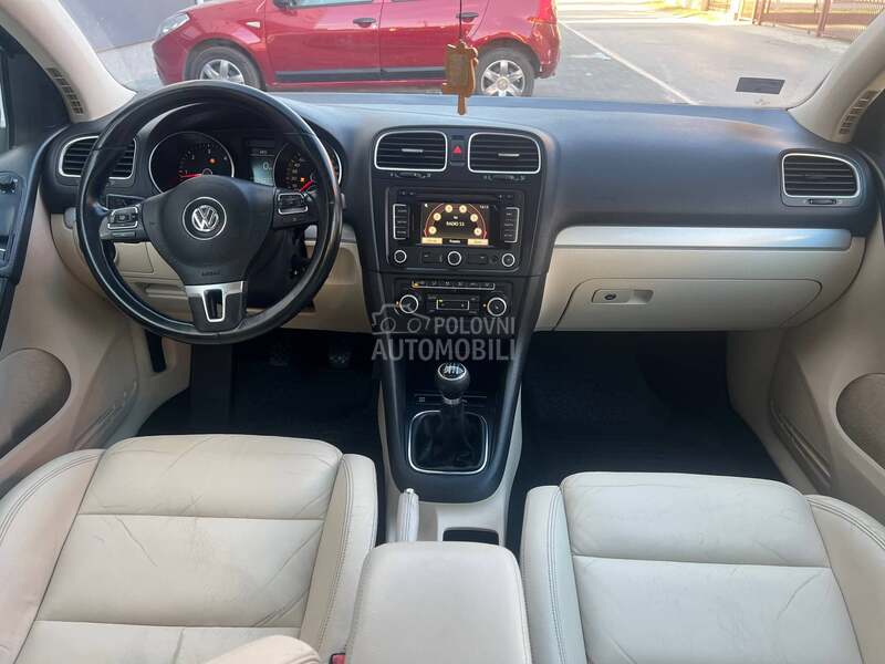 Volkswagen Golf 6 2.0 HIGHLINE ŠIBER