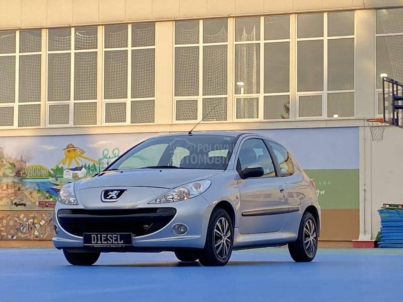 Peugeot 206 plus 