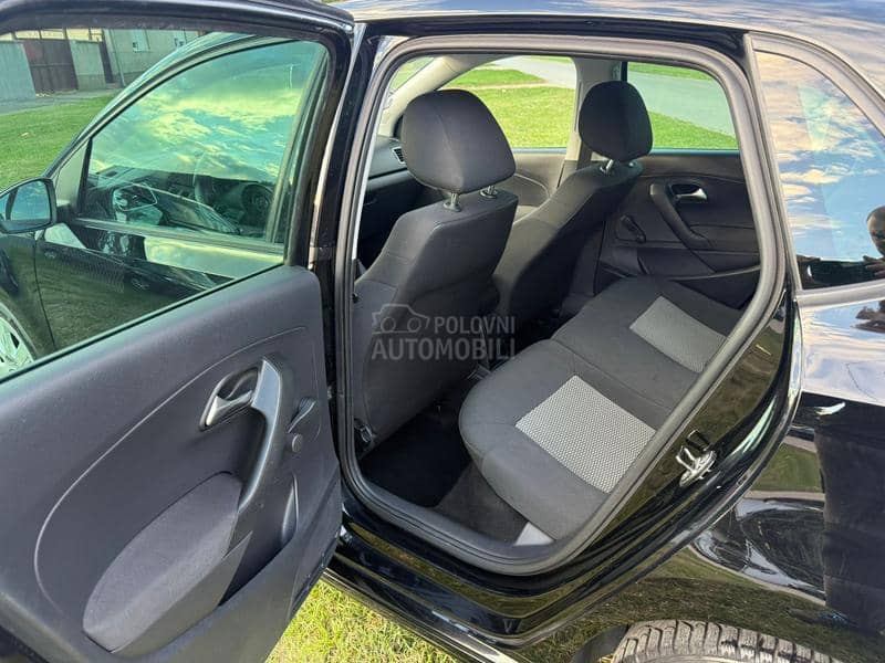Volkswagen Polo 1.2TDI HIGHLINE Volkswagen Polo 1.2TDI HIGHLINE