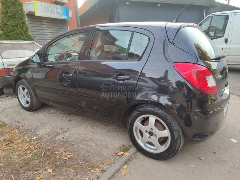 Opel Corsa D 1.4