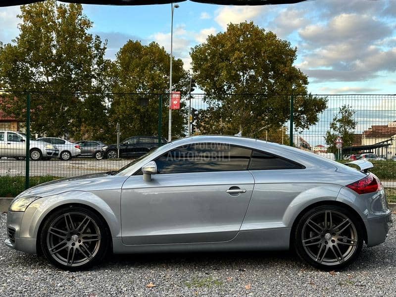 Audi TT 2.0T/S tronic/S line