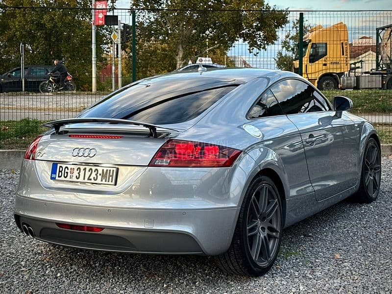 Audi TT 2.0T/S tronic/S line
