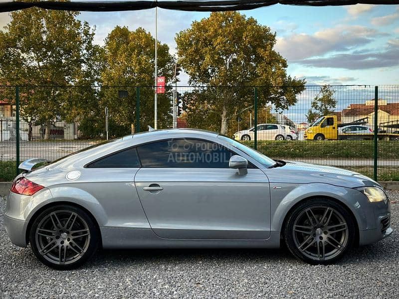 Audi TT 2.0T/S tronic/S line