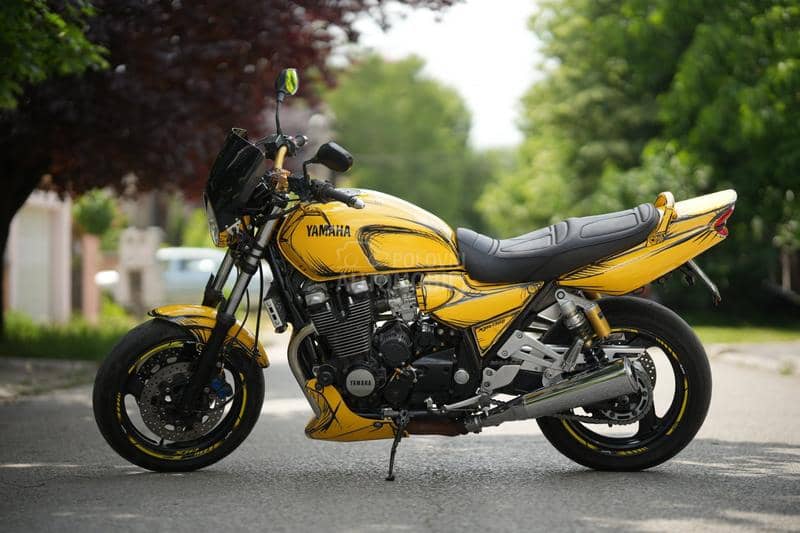 Yamaha xjr 1300