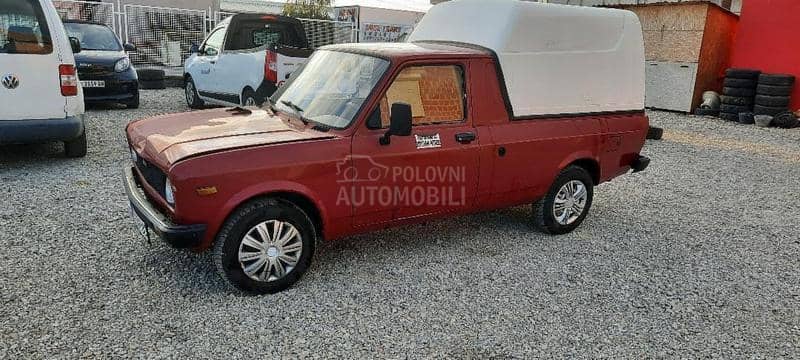 Zastava Poly 