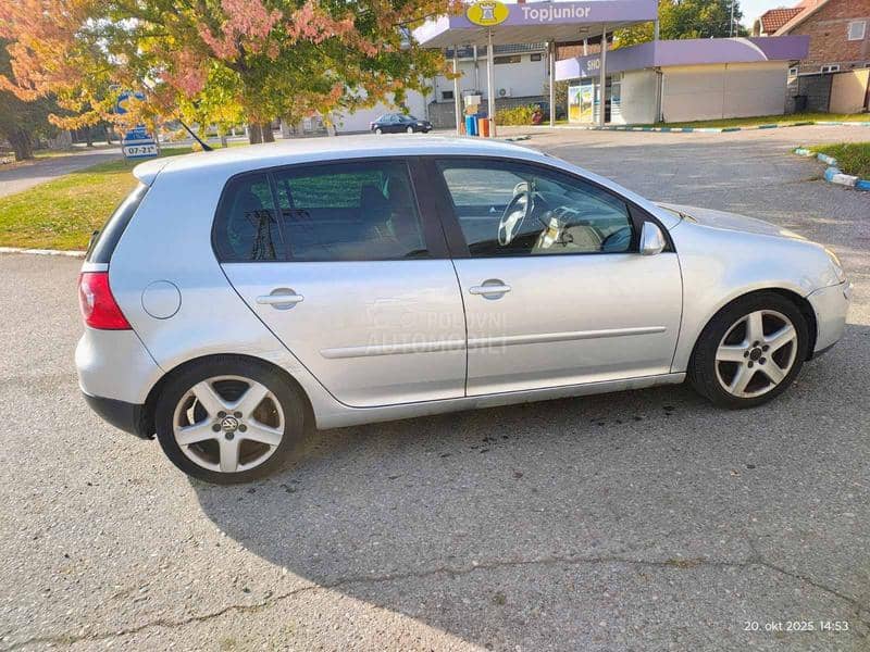 Volkswagen Golf 5 BLS 2007. god. -  kompletan auto u delovima
