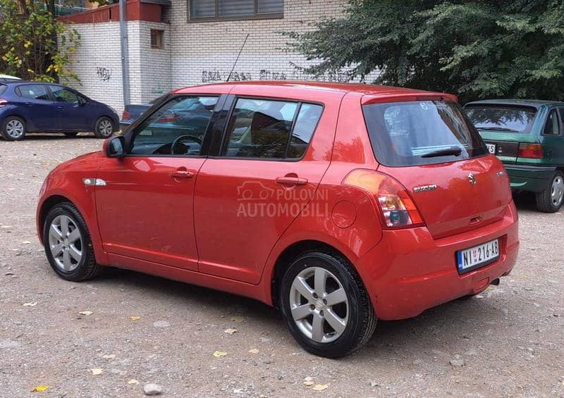 Suzuki Swift 1.3