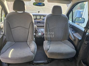 Rotirajuca sedista za Peugeot 807