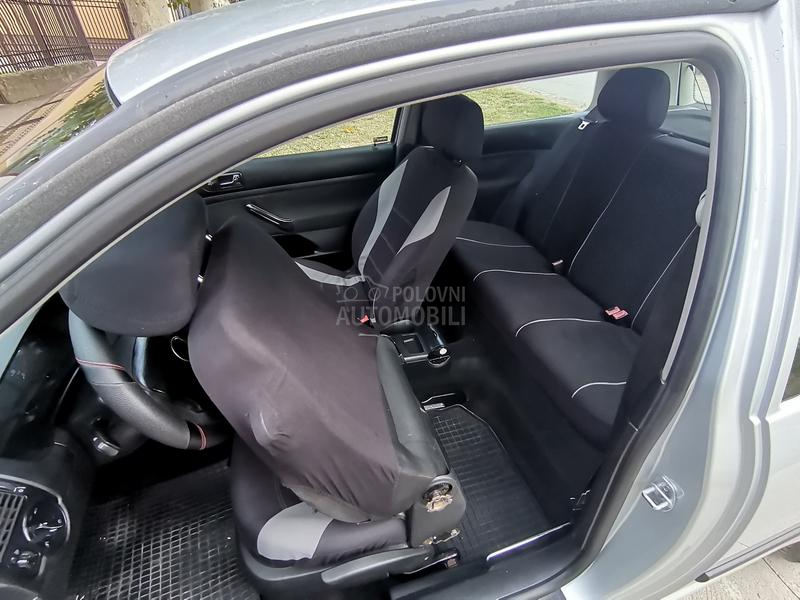 Volkswagen Golf 4 1.4