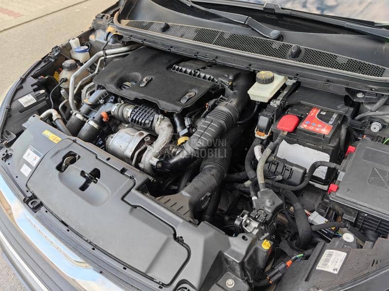 Peugeot 308 1.6BlueHDI BUSINESS