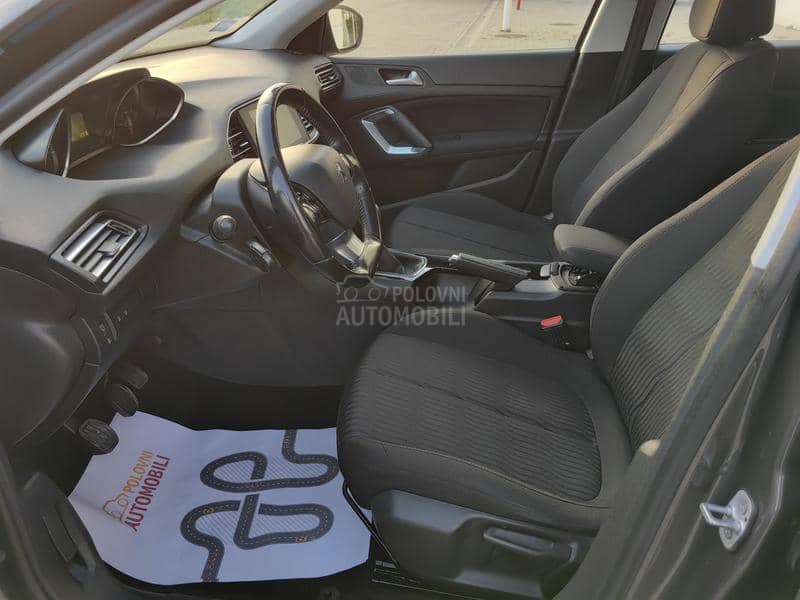 Peugeot 308 1.6BlueHDI BUSINESS