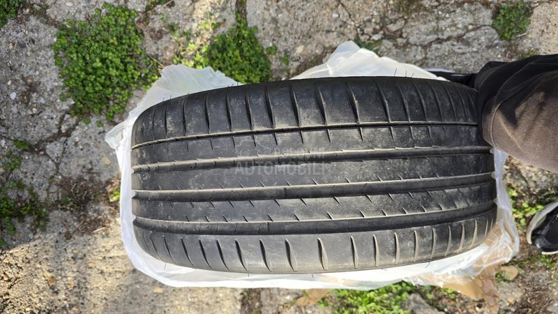 Michelin 245/35 R20 Letnja