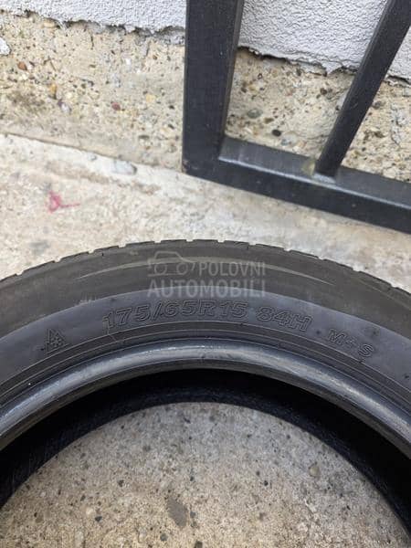 Goodride 175/65 R15 Zimska