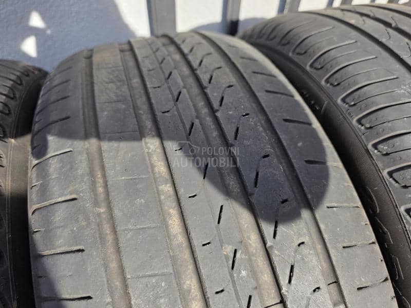 Pirelli 245/45 R18 Letnja