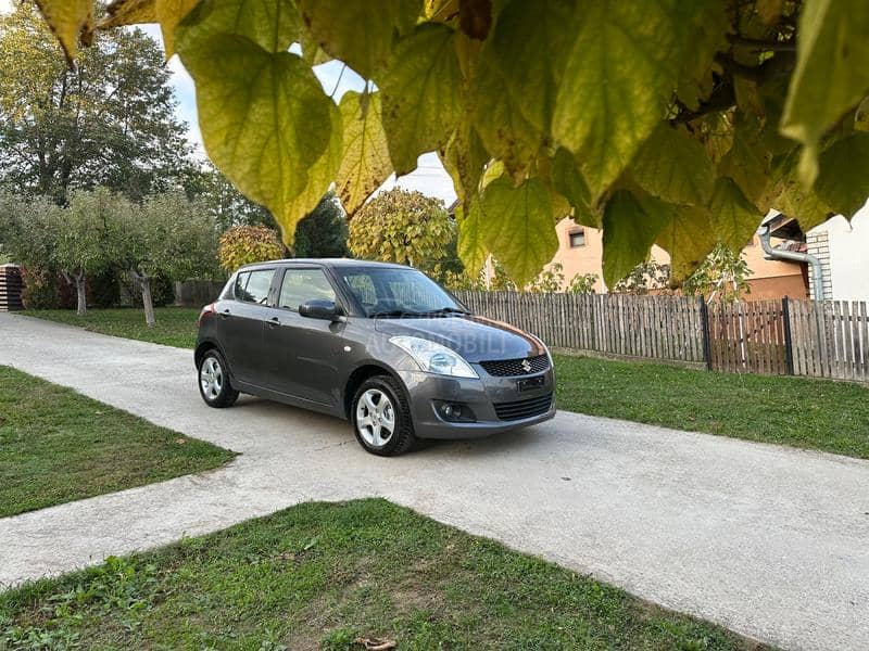 Suzuki Swift c.h.t.o.p 4x4 Suzuki Swift c.h.t.o.p 4x4