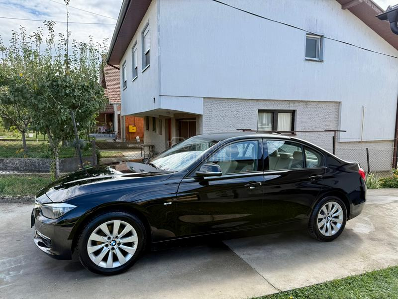BMW 316 F30