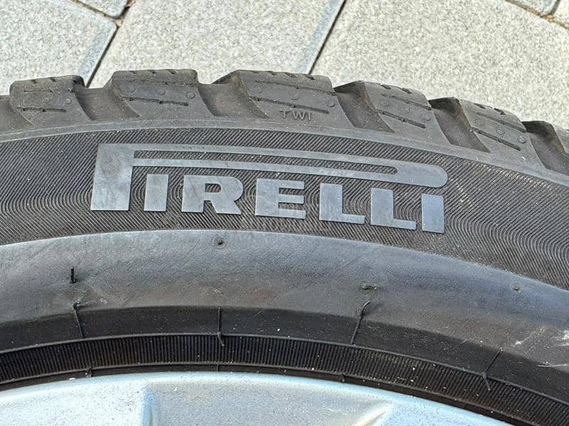 Pirelli 205/50 R17 Zimska