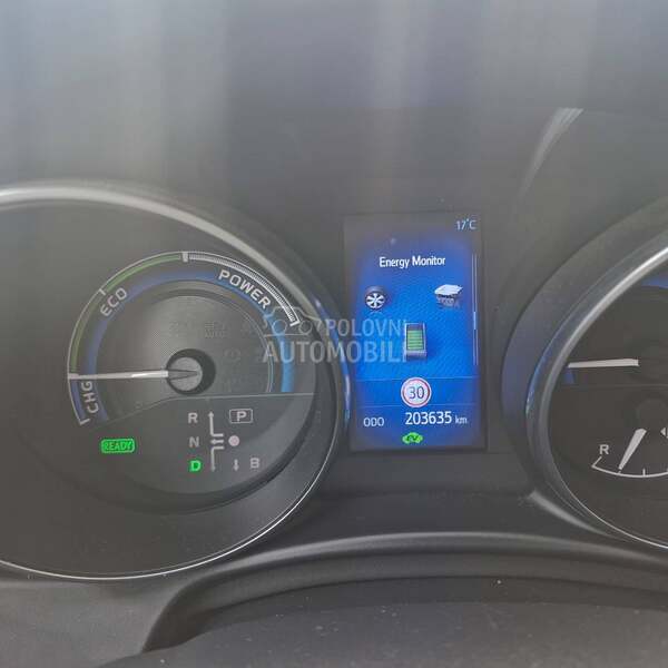 Toyota Auris 1.8 hibrid