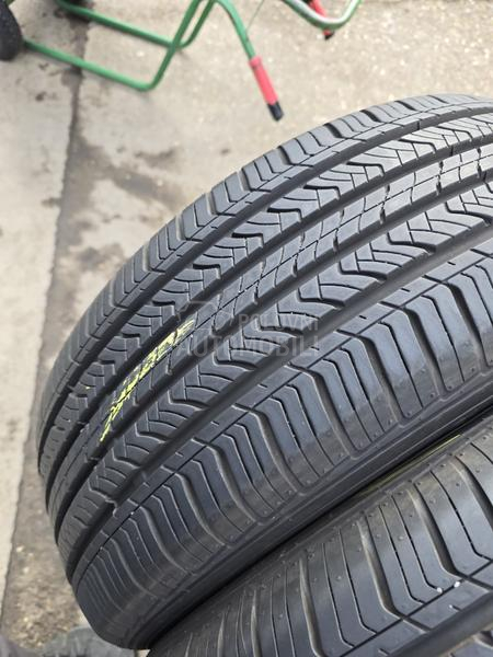 Maxxis 215/55 R17 Zimska