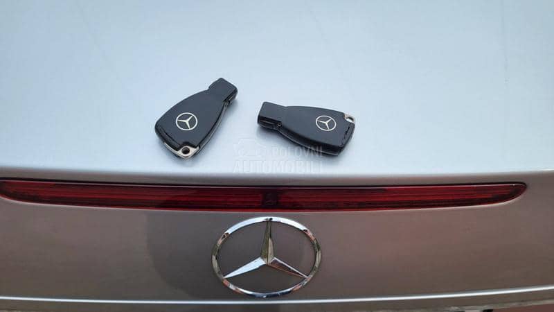Mercedes Benz E 220 220CDI Mercedes Benz E 220 220CDI