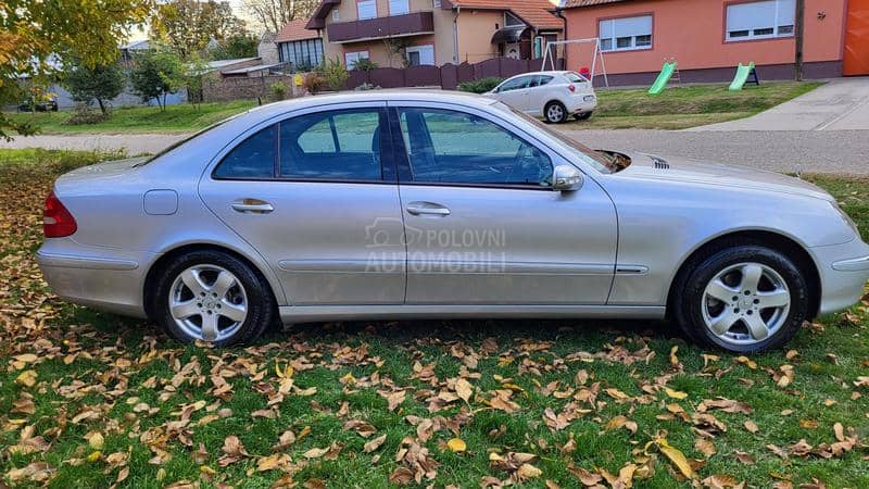 Mercedes Benz E 220 220CDI Mercedes Benz E 220 220CDI
