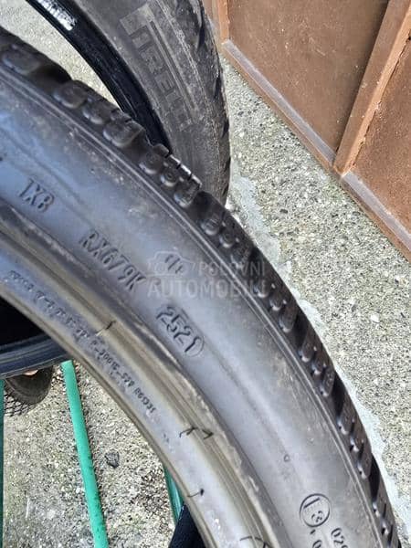 Pirelli 255/35 R20 Zimska