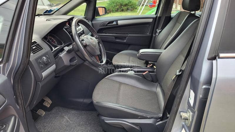 Opel Zafira 1.6 METAN Opel Zafira 1.6 METAN