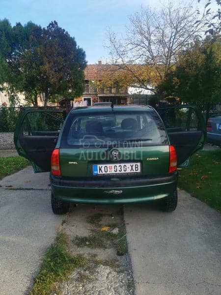 Opel Corsa B 