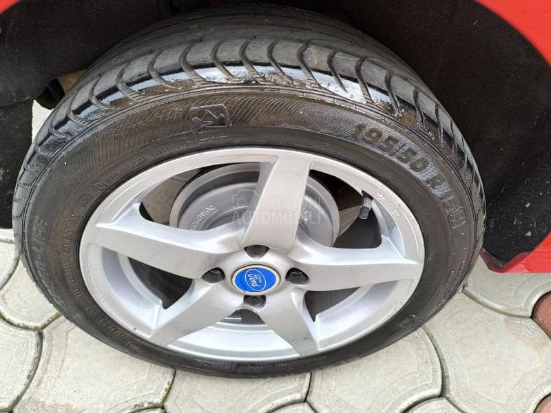 Ford Fiesta 1.25 T0P 124000 k.m