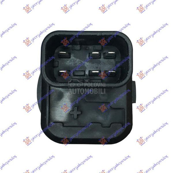 PREKIDAC U PREDNJIM VRATIMA (2