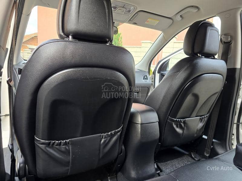 Hyundai ix35 1.7CRDI FUL KA0 N0VA