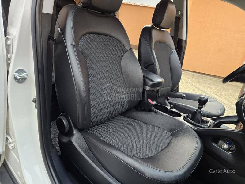 Hyundai ix35 1.7CRDI FUL KA0 N0VA