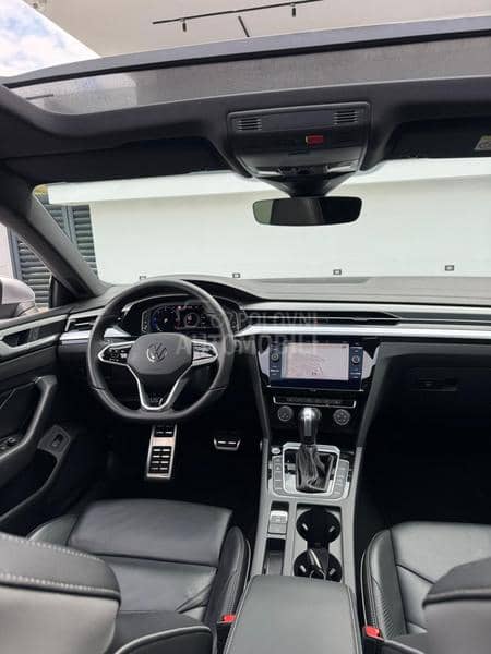Volkswagen Arteon R line/ Pano