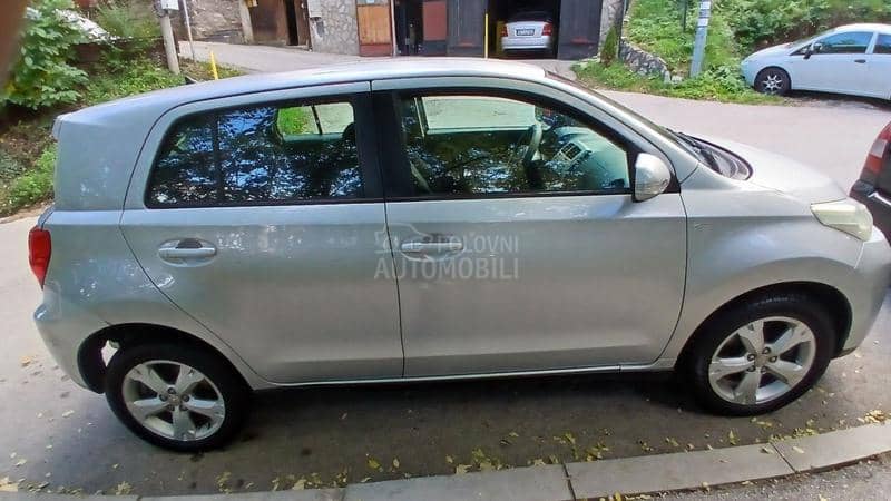 Toyota Urban Cruiser 4x4