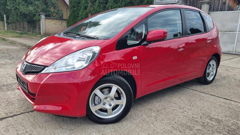 Honda Jazz 1.3 matic hybrid