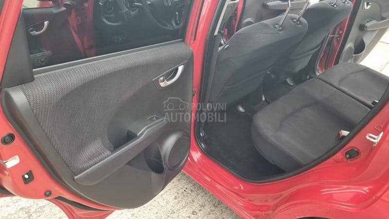 Honda Jazz 1.3 matic hybrid