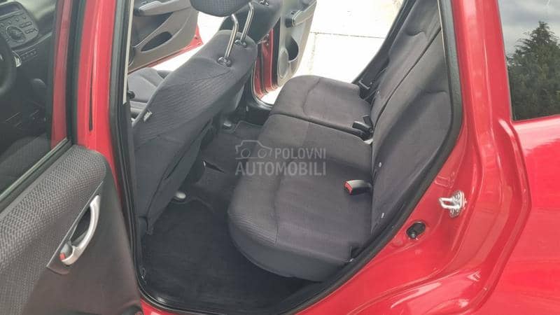 Honda Jazz 1.3 matic hybrid