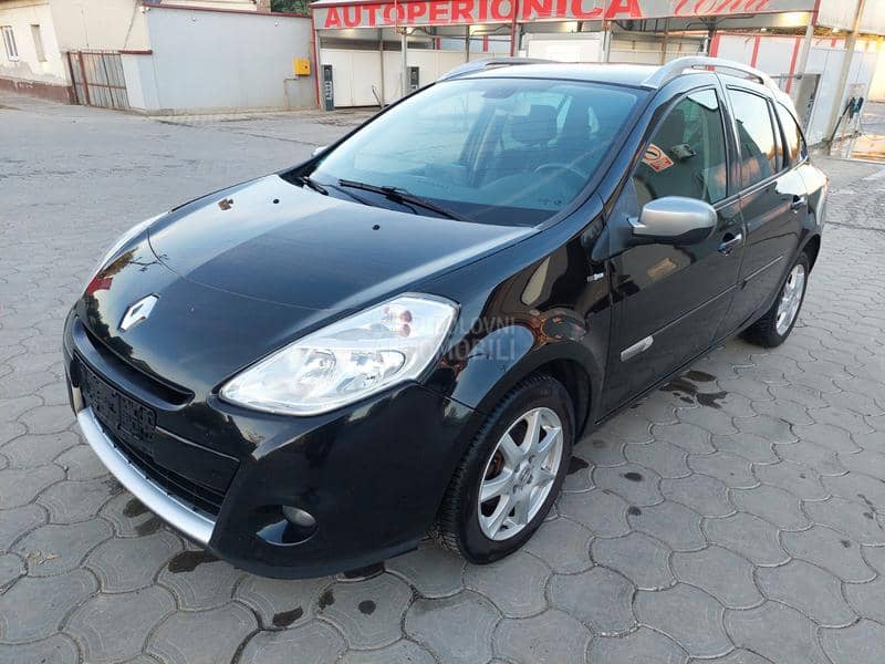 Renault Clio NIGHT I DAY NAWI