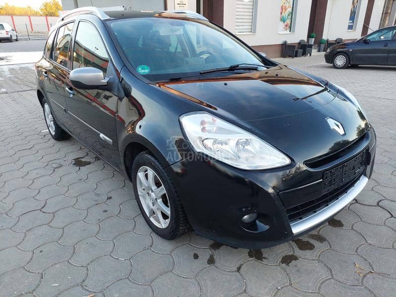 Renault Clio NIGHT I DAY NAWI