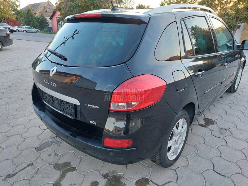 Renault Clio NIGHT I DAY NAWI