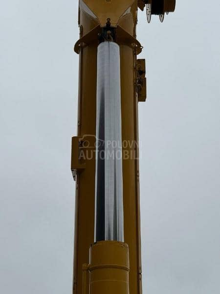 Liebherr LTM 1055
