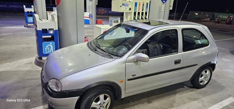Opel Corsa B 1.0