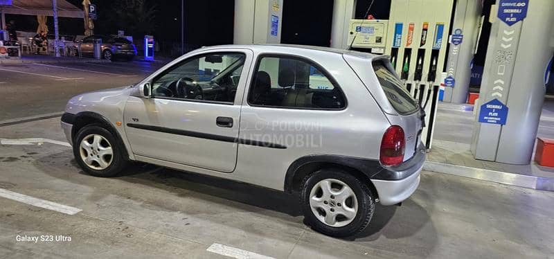 Opel Corsa B 1.0