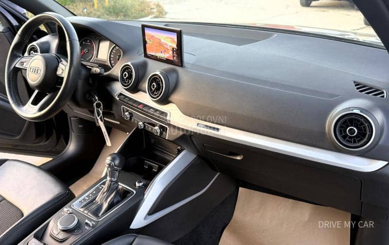 Audi Q2 30TDI S-LINE S-TRONI