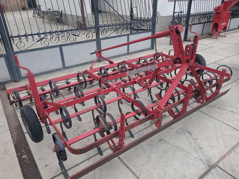 IMT poljoprivrednih masina