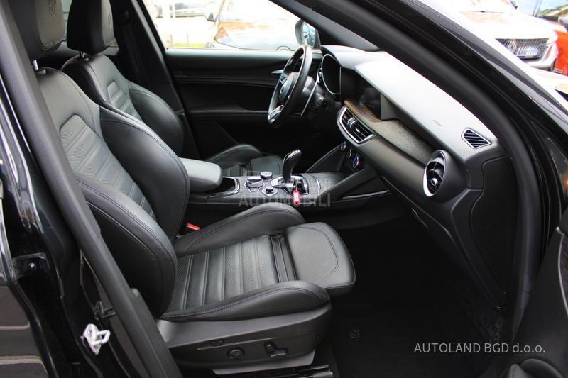 Alfa Romeo Stelvio 2.0 SPRINT Q4 AUT