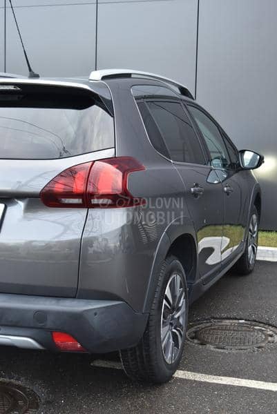 Peugeot 2008 1.2 Allure AT