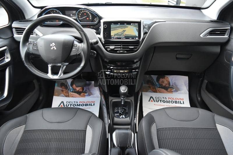 Peugeot 2008 1.2 Allure AT