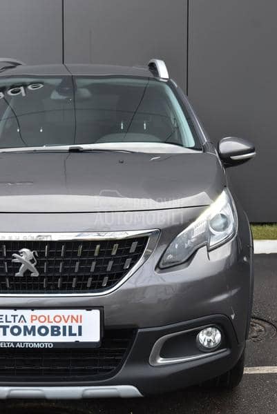 Peugeot 2008 1.2 Allure AT