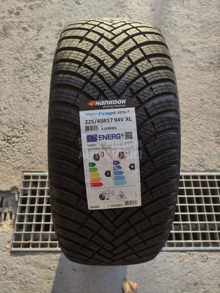 Hankook 225/45 R17 Zimska